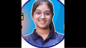 NEET UG 2025 Topper: नीट यूजी की फीमेल टॉपर बनीं दिल्ली की अविका अग्रवाल, बताया अपना सक्सेस सीक्रेट
