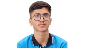 NEET Result 2025 Topper: कौन हैं राजस्थान के महेश कुमार, जिन्होंने नीट यूजी में किया टॉप, देखें स्कोरकार्ड 