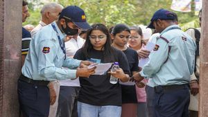 NEET UG 2025 Result: नीट यूजी का रिजल्ट आज हो होगा जारी! यहां है स्कोरकार्ड देखने का सबसे आसान तरीका