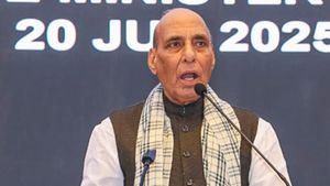 चीन के दौरे पर राजनाथ सिंह, पहली बार SCO रक्षा मंत्री की बैठक में होंगे शामिल, जानिए मीटिंग की 10 अहम बातें