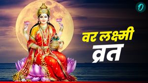 Varalakshmi Vrat 2025: वर लक्ष्मी व्रत आज, जानिए पूजा विधि, महत्व और कथा 