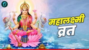 Mahalaxmi Vrat 2025: महालक्ष्मी व्रत आज, जानिए मुहूर्त, पूजाविधि और महत्व