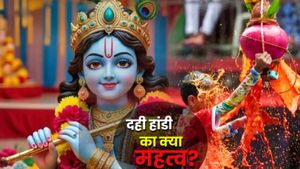 Krishna Janmashtami Dahi Handi: दही हांडी का उत्सव क्यों है खास? जानें महत्व और टाइमिंग