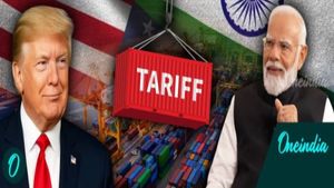 Trump Tariff: ट्रंप ने फिर धमकाया- 'अगले 24 घंटों में भारत पर टैरिफ में हो सकती है बड़ी बढ़ोत्‍तरी' 