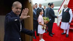 SCO Summit: पीएम मोदी के तियानजिन दौरे के बीच शहबाज शरीफ भी पहुंचे चीन, क्या है पाकिस्तान का एजेंडा?
