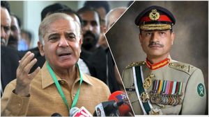 पाकिस्तानी सेना ने अपने ही देश पर क्यों किया एयरस्ट्राइक, खैबर पख्तूनख्वा में 30 लोगों की मौत, कई लोग घायल