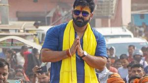 Pawan Singh Education: बीजेपी में वापसी कर रहे पवन सिंह कितने पढ़े-लिखे? क्या एक्टर को नहीं आती इंग्लिश?