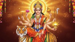 Maa Kushmanda Mantra-Bhajan: कूष्मांडा माता देंगी शक्ति, सुख और शांति का आशीर्वाद, करें इस मंत्र-भजन का पाठ