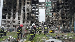 Russia-Ukraine War: यूक्रेन पर रूसी मिसाइलों ने फिर बरपाया कहर, राजधानी की इमारतों को किया खंडहर! तीन की मौत