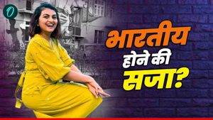 Georgia में भारतीयों के साथ ज्यादती, फुटपाथ पर भूखा बैठाया, वीडियो भी बनाए, इस लड़की ने खोली पोल