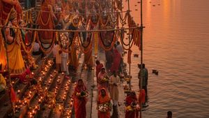 Chhath Puja 2025 Decoration: छठ पूजा पर घाट और घर सजाने के 7 आइडियाज, देखकर हर कोई होगा खुश