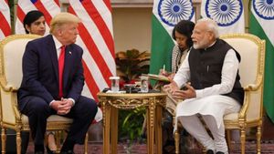 'रूस से तेल खरीदना बंद करो वरना', डोनाल्‍ड ट्रम्‍प ने फिर भारत पर भारी टैरिफ लगाने की दी धमकी