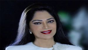 'रावण नॉटी, सांसदों से ज्यादा पढ़ा-लिखा', बॉलीवुड की कातिल हसीना ने की Ravan की तारीफ, मचा बवाल
