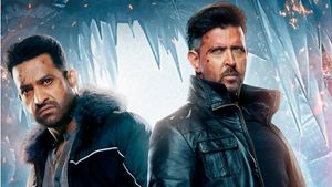 War 2 OTT Release:  ऋतिक रोशन के फैंस के लिए खुशखबरी, इस प्लेटफॉर्म पर रिलीज होगी 'वॉर 2'