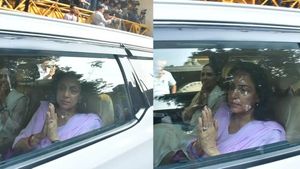Dharmendra Death: अंतिम संस्कार से पहले श्मशान घाट से निकलीं धर्मेंद्र की दूसरी पत्नी हेमा मालिनी? 