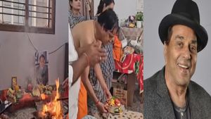 Dharmendra की रिकवरी के लिए इस खास शख्स ने करवाई पूजा, एक्टर की फोटो के सामने हुई आरती, वीडियो वायरल