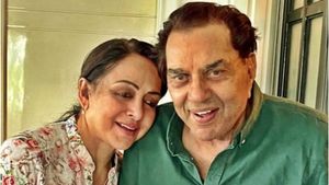अस्‍पताल के ICU में भर्ती धमेंद्र की कैसी है तबीयत? ड्रीम गर्ल ने बताया हाल, फैंस से की ये गुजारिश
