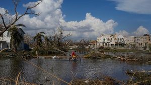 Melissa Jamaica Disaster: जमैका में मेलिसा का कहर! अब तक 45 की मौत-15 लापता, दो कस्बे अभी भी कटे हुए