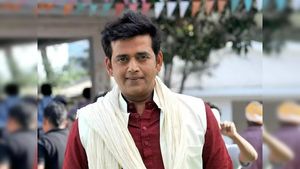 भोजपुरी स्टार और BJP सांसद रवि किशन को जान से मारने की धमकी, क्या हुई बात? पुलिस की जांच शुरू