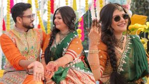 Swati Mishra Husband: भोजपुरी सिंगर स्वाति मिश्रा की है शादी, कौन हैं होने वाले पति मोहित, क्या करते हैं काम? 