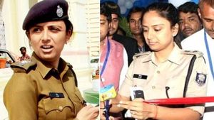 IPS को FB पर आते थे शादी के ऑफर, कभी बीच सड़क अपराधियों में पैदा किया खौफ, अब क्‍यों चर्चा में हैं लेडी सिंघम?