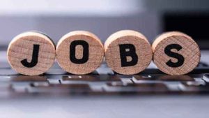 BEL Recruitment 2025: भारत इलेक्ट्रॉनिक्स लिमिटेड में नौकरी का सुनहरा मौका, इतने पदों पर होगी भर्ती