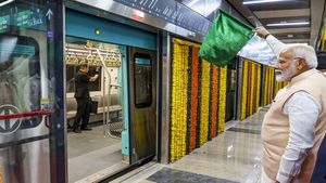 Mumbai Metro News: पीएम मोदी करने वाले थे जिस रूट का उद्घाटन उसका कार्यक्रम टला, जानें अब क्या होगा?
