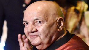 क्या बिगड़ी प्रेम चोपड़ा की तबीयत? कौन सी बीमारी से परेशान हैं एक्टर? दामाद ने बताई पूरी सच्चाई