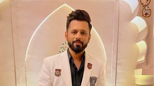इंडिगो के चक्कर में बुरे फंसे टीवी एक्टर, राहुल वैद्य ने टिकट पर खर्च किए 4 लाख रुपये से ज्यादा