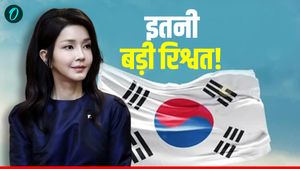 South Korea के पूर्व राष्ट्रपति की पत्नी Kim Keon के काले कारनामे खुले! 15 साल बताएंगी जेल में? 