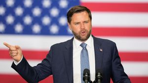 America: वेनेजुएला में हमले के बाद उपराष्ट्रपति जेडी वेंस के घर पर हमला, पकड़ा गया हमलावर कौन?