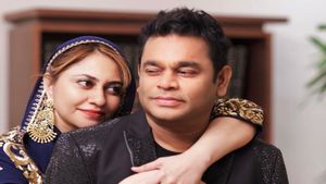 AR Rahman ने 29 साल बाद तोड़ी थी शादी, जानें क्यों छोड़ा खूबसूरत बीवी को? 