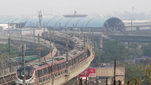 Delhi Metro Update: तैयार है DMRC का मेगा प्लान! अक्षरधाम समेत इन मेट्रो स्टेशनों की बदलेगी तस्वीर 