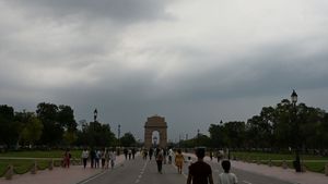Delhi NCR Rain Alert: दिल्ली-एनसीआर में 26 जनवरी से पहले होगी जोरदार बारिश! IMD ने जारी किया अलर्ट