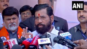 BMC चुनाव से पहले गरजे एकनाथ शिंदे, बोले- किसी की बयानबाजी नहीं, सिर्फ विकास के दम पर जीतेंगे