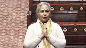 पैपराजी वरिंदर चावला ने दी जया बच्चन को खास नसीहत, बोले- 'रेड कार्पेट नहीं पसंद'