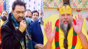 Kumar Sanu को ये क्या बोल गए प्रेमानंद महाराज? कानूनी तनाव के बीच ये किस हाल में वृंदावन पहुंचे सिंगर?