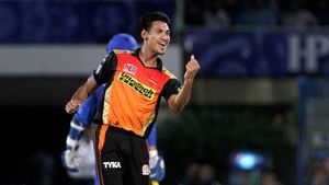 कितने रुपये में हुई मुस्तफिजुर रहमान की PSL में डील? क्या KKR के 9.20 करोड़ से ज्यादा मिलेंगे?