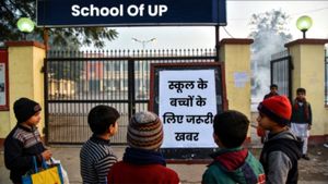 School Closed: 8वीं तक के सभी बोर्ड के स्कूल 4 दिनों तक बंद, DM के नए आदेश जारी-कब खुलेंगे? 