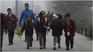 Delhi का ऐतिहासिक स्कूल बनेगा मॉडल इंस्टिट्यूशन: NDMC ने Atal Adarsh Vidyalaya में अपग्रेडेशन की योजना बनाई