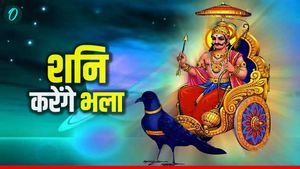 Shani Dev: इन 10 उपायों से शनिदेव होंगे प्रसन्न, बना देंगे धनवान कभी नहीं खाली होगी तिजोरी