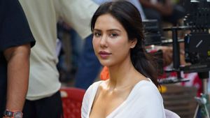 Sonam Bajwa: एक्ट्रेस सोनम बाजवा के डांस मूव्स पर मचा बवाल! क्यों भड़का पंजाबी समुदाय?