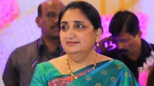 Sunetra Pawar Caste: महाराष्‍ट्र की पहली महिला डिप्‍टी सीएम सुनेत्रा की जाति क्‍या है? जानें 'वहिनी' का घराना 