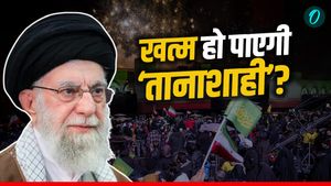 Iran Protest: रूस या मैक्सिको कहां भागने वाले हैं खामेनेई? पूरे ईरान में फैली प्रदर्शन की आग, देखें रिपोर्ट