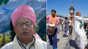 Brij Lal Bhat कौन हैं? आतंकवाद के दौर में 'कश्मीरी पंडितों' को अपने सुरों से जिंदा रखा, अब मिलेगा पद्म श्री