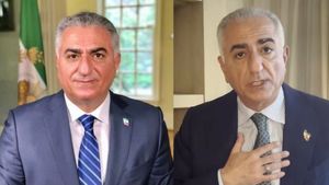 Israel Iran War: रजा पहलवी कौन? जिसे ईरान की गद्दी पर बिठाने के लिए अमेरिका ने छेड़ दिया 'महायुद्ध'