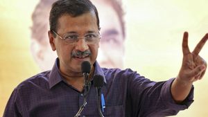 देश की राजधानी में गड्ढे में गिरकर युवक की मौत हादसा नहीं, गंभीर लापरवाही का नतीजा: केजरीवाल