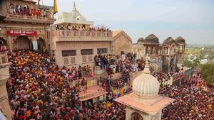 Barsana जाने वालों के लिए गुड न्यूज! राधारानी के दर्शन के लिए नहीं लगानी पड़ेगी लंबी लाइन, क्या है नया नियम?