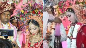 Bride shot in Buxar: जयमाल के दौरान दुल्हन को मारी गोली, सनकी प्रेमी का वीडियो Viral