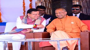 UP CM Yogi Adityanath का उत्तराखंड दौरा, सीएम धामी के साथ यमकेश्वर में कार्यक्रम में की शिरकत, जानिए क्या कहा 